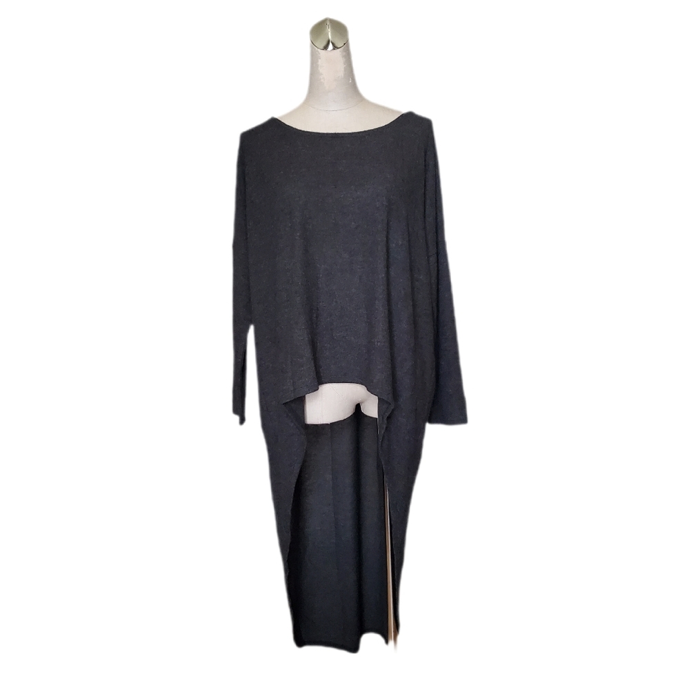 Miki NWT Charcoal Grey High Low Long Sleeve Top Sz M